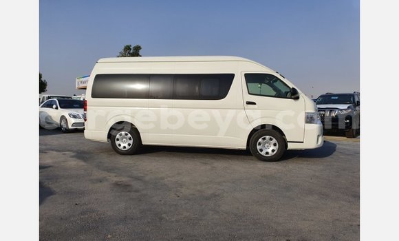 Buy New Toyota Land Cruiser White Car in Abiy Adi in Tigray Buy New Toyota Land Cruiser White Car in Abiy Adi in Tigray