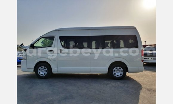 Buy New Toyota Land Cruiser White Car in Abiy Adi in Tigray Buy New Toyota Land Cruiser White Car in Abiy Adi in Tigray