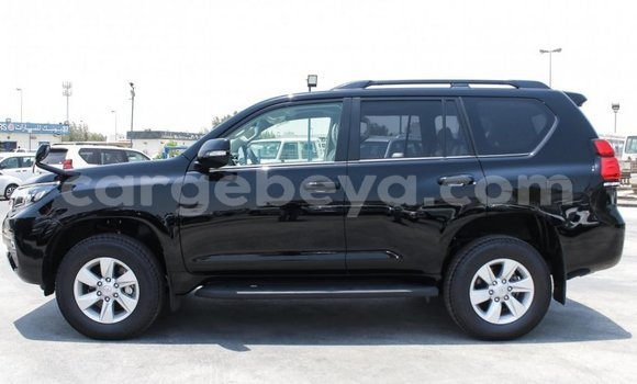 Haaraa Toyota Prado Black Makiinaa iti Abiy Adi keessatti Tigray keessatti Haaraa Toyota Prado Black Makiinaa iti Abiy Adi keessatti Tigray keessatti