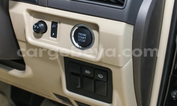 Haaraa Toyota Prado Black Makiinaa iti Abiy Adi keessatti Tigray keessatti Haaraa Toyota Prado Black Makiinaa iti Abiy Adi keessatti Tigray keessatti