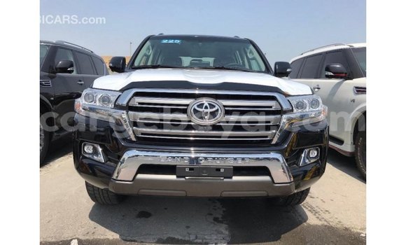 ይግዙ Imported Toyota Land Cruiser ጥቁር መኪና በ Import - Dubai በ ኢትዮጵያ ይግዙ Imported Toyota Land Cruiser ጥቁር መኪና በ Import - Dubai በ ኢትዮጵያ