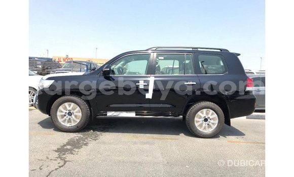 ይግዙ Imported Toyota Land Cruiser ጥቁር መኪና በ Import - Dubai በ ኢትዮጵያ ይግዙ Imported Toyota Land Cruiser ጥቁር መኪና በ Import - Dubai በ ኢትዮጵያ