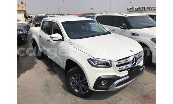 ይግዙ Imported Mercedes-Benz 250 ነጭ መኪና በ Import - Dubai በ ኢትዮጵያ ይግዙ Imported Mercedes-Benz 250 ነጭ መኪና በ Import - Dubai በ ኢትዮጵያ