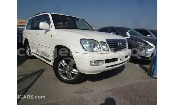 Buy Import Toyota Land Cruiser White Car in Import - Dubai in Ethiopia Buy Import Toyota Land Cruiser White Car in Import - Dubai in Ethiopia