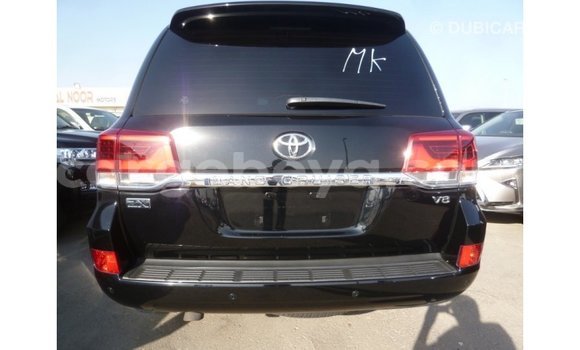 ይግዙ Imported Toyota Land Cruiser ጥቁር መኪና በ Import - Dubai በ ኢትዮጵያ ይግዙ Imported Toyota Land Cruiser ጥቁር መኪና በ Import - Dubai በ ኢትዮጵያ