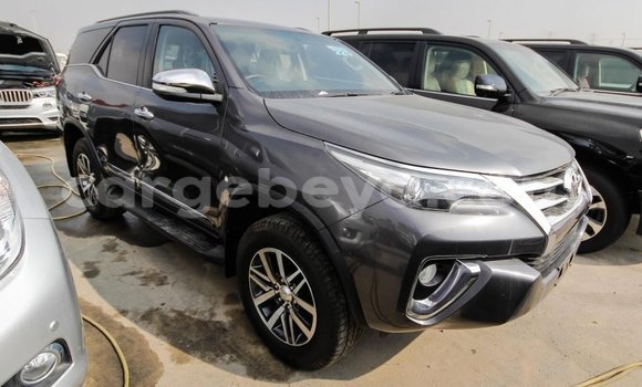 ይግዙ Imported Toyota Fortuner ሌላ መኪና በ Import - Dubai በ ኢትዮጵያ ይግዙ Imported Toyota Fortuner ሌላ መኪና በ Import - Dubai በ ኢትዮጵያ