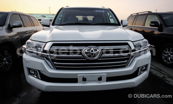 Buy Import Toyota Land Cruiser White Car in Import - Dubai in Ethiopia Buy Import Toyota Land Cruiser White Car in Import - Dubai in Ethiopia