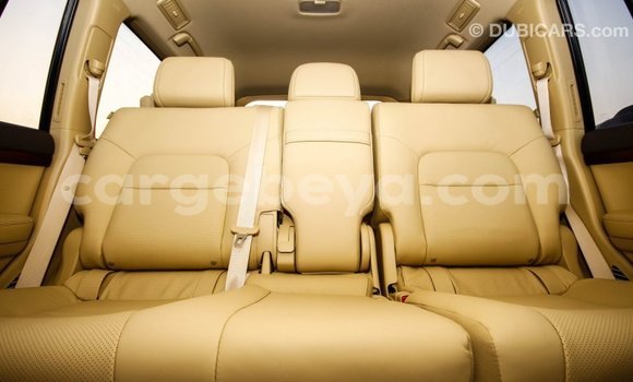 Buy Import Toyota Land Cruiser White Car in Import - Dubai in Ethiopia Buy Import Toyota Land Cruiser White Car in Import - Dubai in Ethiopia