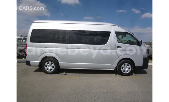 ይግዙ Imported Toyota Hiace ሌላ መኪና በ Import - Dubai በ ኢትዮጵያ ይግዙ Imported Toyota Hiace ሌላ መኪና በ Import - Dubai በ ኢትዮጵያ