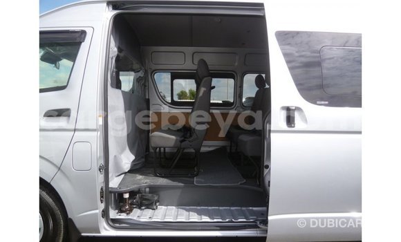 ይግዙ Imported Toyota Hiace ሌላ መኪና በ Import - Dubai በ ኢትዮጵያ ይግዙ Imported Toyota Hiace ሌላ መኪና በ Import - Dubai በ ኢትዮጵያ