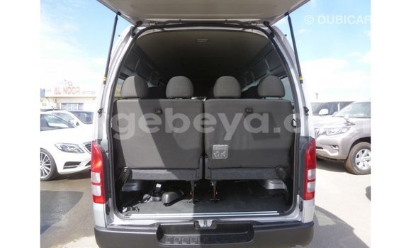 ይግዙ Imported Toyota Hiace ሌላ መኪና በ Import - Dubai በ ኢትዮጵያ ይግዙ Imported Toyota Hiace ሌላ መኪና በ Import - Dubai በ ኢትዮጵያ