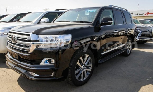 ይግዙ Imported Toyota Land Cruiser ጥቁር መኪና በ Import - Dubai በ ኢትዮጵያ ይግዙ Imported Toyota Land Cruiser ጥቁር መኪና በ Import - Dubai በ ኢትዮጵያ