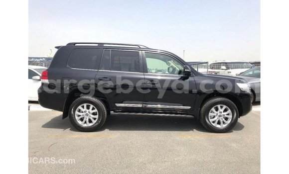 ይግዙ Imported Toyota Land Cruiser ጥቁር መኪና በ Import - Dubai በ ኢትዮጵያ ይግዙ Imported Toyota Land Cruiser ጥቁር መኪና በ Import - Dubai በ ኢትዮጵያ