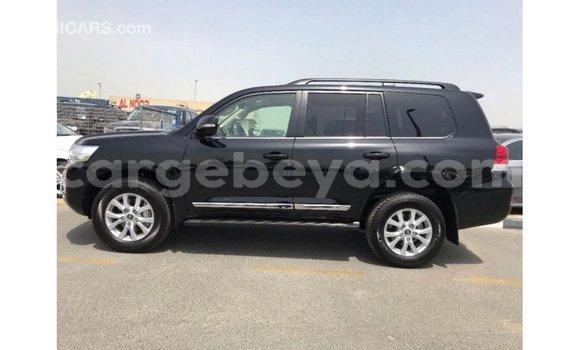 ይግዙ Imported Toyota Land Cruiser ጥቁር መኪና በ Import - Dubai በ ኢትዮጵያ ይግዙ Imported Toyota Land Cruiser ጥቁር መኪና በ Import - Dubai በ ኢትዮጵያ