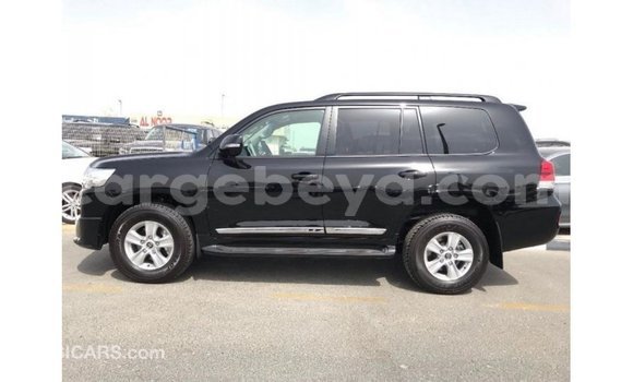 ይግዙ Imported Toyota Land Cruiser ጥቁር መኪና በ Import - Dubai በ ኢትዮጵያ ይግዙ Imported Toyota Land Cruiser ጥቁር መኪና በ Import - Dubai በ ኢትዮጵያ