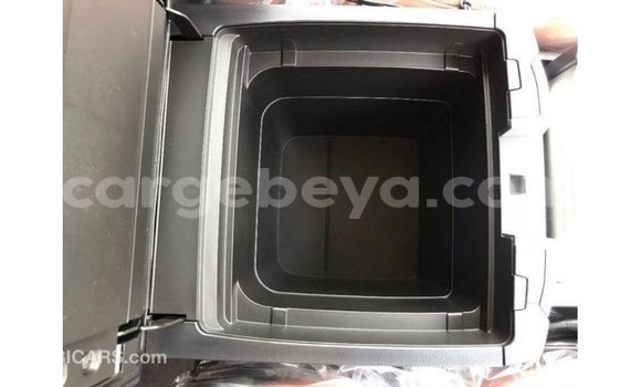 ይግዙ Imported Toyota Land Cruiser ጥቁር መኪና በ Import - Dubai በ ኢትዮጵያ ይግዙ Imported Toyota Land Cruiser ጥቁር መኪና በ Import - Dubai በ ኢትዮጵያ