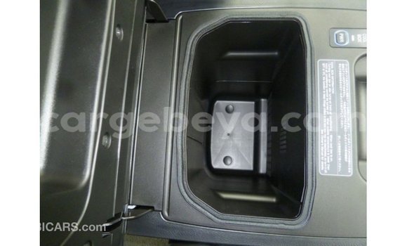 Acheter Import Voiture Toyota Land Cruiser Noir à Import - Dubai, Ethiopie Acheter Import Voiture Toyota Land Cruiser Noir à Import - Dubai, Ethiopie