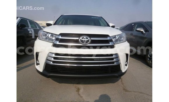 Buy Import Toyota Kluger White Car in Import - Dubai in Ethiopia Buy Import Toyota Kluger White Car in Import - Dubai in Ethiopia