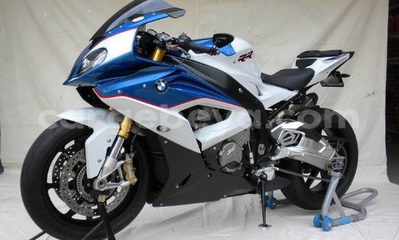 Buy New BMW S 1000 Blue Bike in Addis–Ababa in Ethiopia Buy New BMW S 1000 Blue Bike in Addis–Ababa in Ethiopia