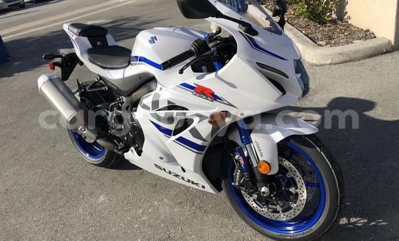 Buy New Suzuki GSX–R White Bike in Addis–Ababa in Ethiopia Buy New Suzuki GSX–R White Bike in Addis–Ababa in Ethiopia