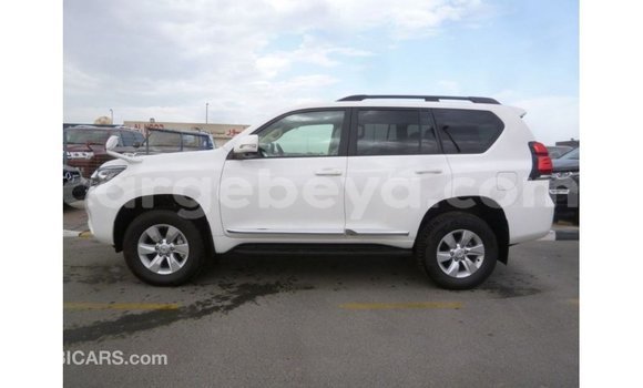 ይግዙ Imported Toyota Prado ነጭ መኪና በ Import - Dubai በ ኢትዮጵያ ይግዙ Imported Toyota Prado ነጭ መኪና በ Import - Dubai በ ኢትዮጵያ