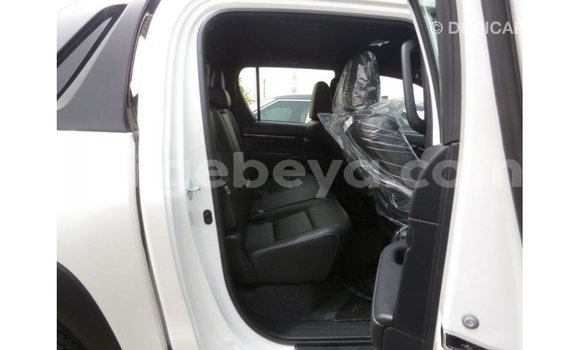 Buy Import Toyota Hilux White Car in Import - Dubai in Ethiopia Buy Import Toyota Hilux White Car in Import - Dubai in Ethiopia