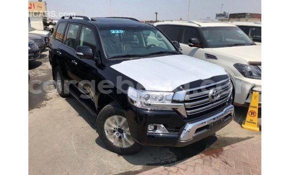 ይግዙ Imported Toyota Land Cruiser ጥቁር መኪና በ Import - Dubai በ ኢትዮጵያ ይግዙ Imported Toyota Land Cruiser ጥቁር መኪና በ Import - Dubai በ ኢትዮጵያ