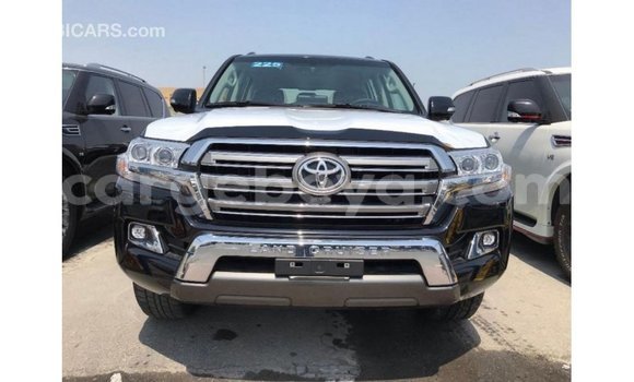 ይግዙ Imported Toyota Land Cruiser ጥቁር መኪና በ Import - Dubai በ ኢትዮጵያ ይግዙ Imported Toyota Land Cruiser ጥቁር መኪና በ Import - Dubai በ ኢትዮጵያ