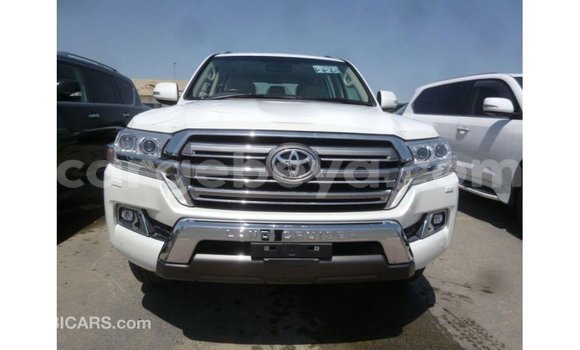 Buy Import Toyota Land Cruiser White Car in Import - Dubai in Ethiopia Buy Import Toyota Land Cruiser White Car in Import - Dubai in Ethiopia