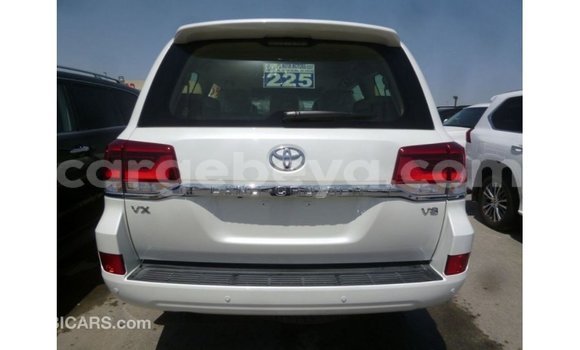 Buy Import Toyota Land Cruiser White Car in Import - Dubai in Ethiopia Buy Import Toyota Land Cruiser White Car in Import - Dubai in Ethiopia