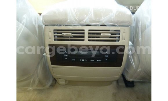 Buy Import Toyota Land Cruiser White Car in Import - Dubai in Ethiopia Buy Import Toyota Land Cruiser White Car in Import - Dubai in Ethiopia