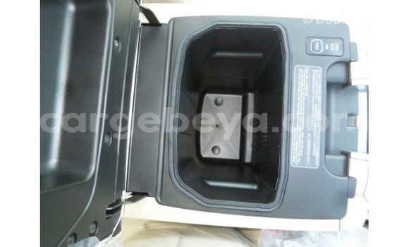 Buy Import Toyota Land Cruiser White Car in Import - Dubai in Ethiopia Buy Import Toyota Land Cruiser White Car in Import - Dubai in Ethiopia