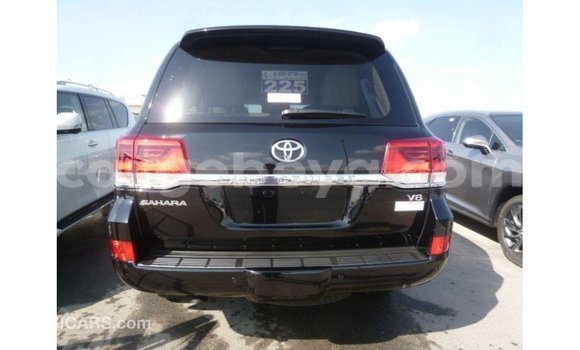 ይግዙ Imported Toyota Land Cruiser ጥቁር መኪና በ Import - Dubai በ ኢትዮጵያ ይግዙ Imported Toyota Land Cruiser ጥቁር መኪና በ Import - Dubai በ ኢትዮጵያ