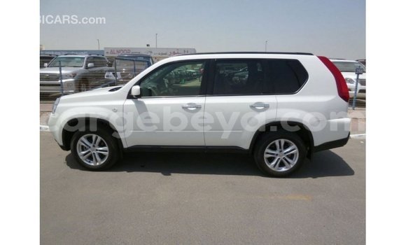 Buy Import Nissan Evalia White Truck in Import - Dubai in Ethiopia Buy Import Nissan Evalia White Truck in Import - Dubai in Ethiopia