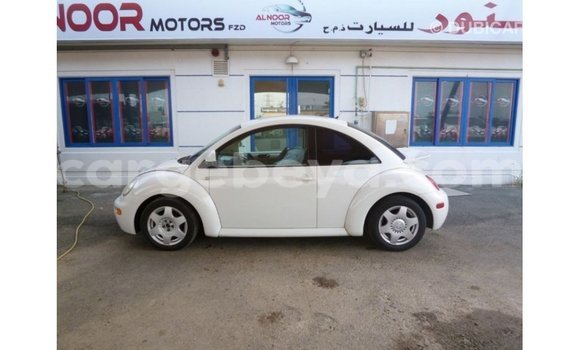 ይግዙ Imported Volkswagen Beetle ነጭ መኪና በ Import - Dubai በ ኢትዮጵያ ይግዙ Imported Volkswagen Beetle ነጭ መኪና በ Import - Dubai በ ኢትዮጵያ