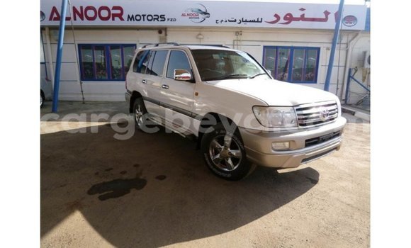Acheter Import Voiture Toyota Land Cruiser Blanc à Import - Dubai, Ethiopie Acheter Import Voiture Toyota Land Cruiser Blanc à Import - Dubai, Ethiopie