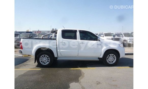 Buy Import Toyota Hilux White Car in Import - Dubai in Ethiopia Buy Import Toyota Hilux White Car in Import - Dubai in Ethiopia