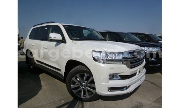 Buy Import Toyota Land Cruiser White Car in Import - Dubai in Ethiopia Buy Import Toyota Land Cruiser White Car in Import - Dubai in Ethiopia