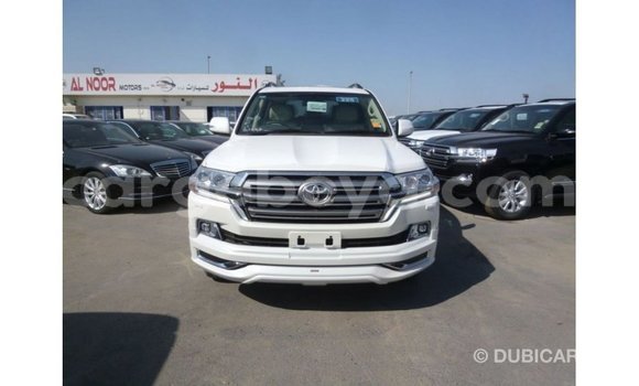 Buy Import Toyota Land Cruiser White Car in Import - Dubai in Ethiopia Buy Import Toyota Land Cruiser White Car in Import - Dubai in Ethiopia