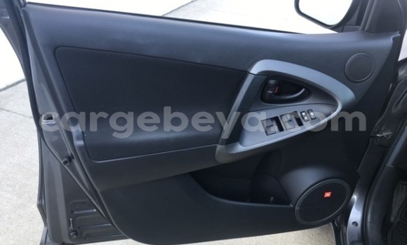 Buy Used Toyota RAV4 Beige Car in Addis–Ababa in Ethiopia Buy Used Toyota RAV4 Beige Car in Addis–Ababa in Ethiopia