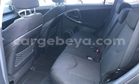 Buy Used Toyota RAV4 Beige Car in Addis–Ababa in Ethiopia Buy Used Toyota RAV4 Beige Car in Addis–Ababa in Ethiopia