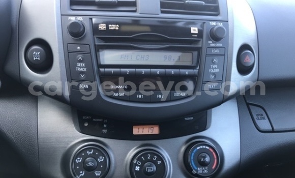 Buy Used Toyota RAV4 Beige Car in Addis–Ababa in Ethiopia Buy Used Toyota RAV4 Beige Car in Addis–Ababa in Ethiopia