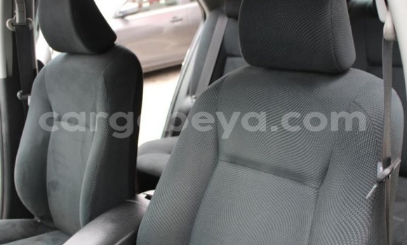 Buy Used Toyota Yaris Blue Car in Addis–Ababa in Ethiopia Buy Used Toyota Yaris Blue Car in Addis–Ababa in Ethiopia