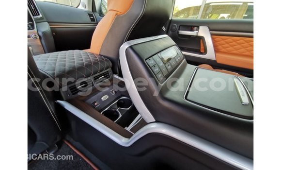 Buy Import Toyota Land Cruiser Black Car in Import - Dubai in Ethiopia Buy Import Toyota Land Cruiser Black Car in Import - Dubai in Ethiopia