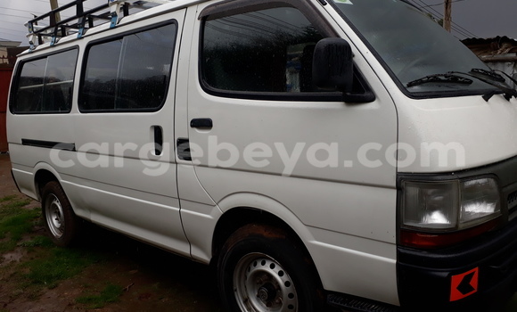 Buy New Toyota Hiace White Car in Addis–Ababa in Ethiopia Buy New Toyota Hiace White Car in Addis–Ababa in Ethiopia