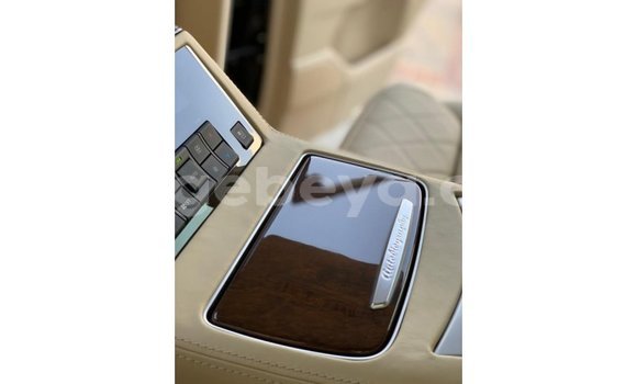 Acheter Import Voiture Lexus LX Beige à Import - Dubai, Ethiopie Acheter Import Voiture Lexus LX Beige à Import - Dubai, Ethiopie