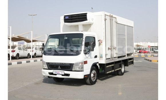 Buy Import Mitsubishi L400 White Truck in Import - Dubai in Ethiopia