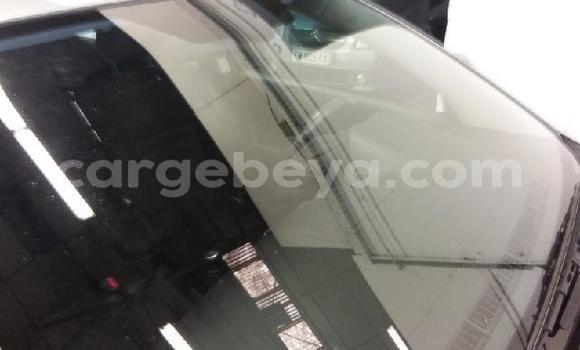 Buy Used Toyota Avensis Silver Car in Addis–Ababa in Ethiopia Buy Used Toyota Avensis Silver Car in Addis–Ababa in Ethiopia