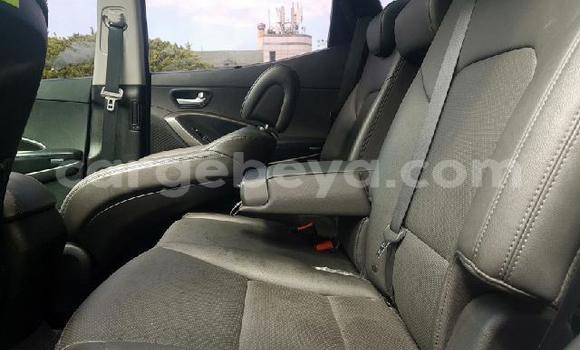 Buy Used Hyundai Santa Fe Beige Car in Addis–Ababa in Ethiopia Buy Used Hyundai Santa Fe Beige Car in Addis–Ababa in Ethiopia