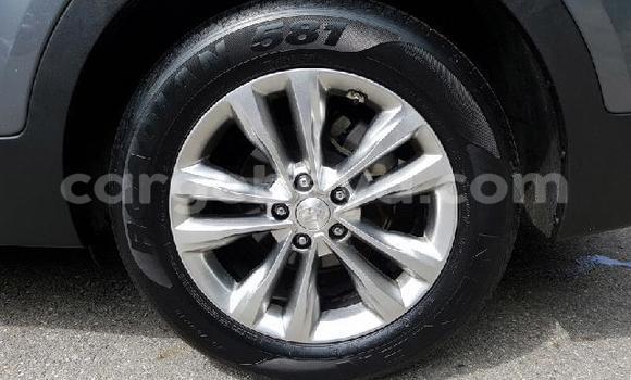 Buy Used Hyundai Santa Fe Beige Car in Addis–Ababa in Ethiopia Buy Used Hyundai Santa Fe Beige Car in Addis–Ababa in Ethiopia